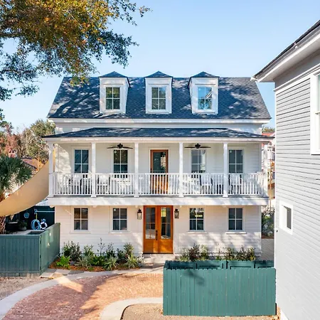 The Inn At 257